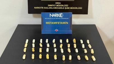 Rntgen grntleri pes dedirtti! Midesinden 40 kapsl uyuturucu kt