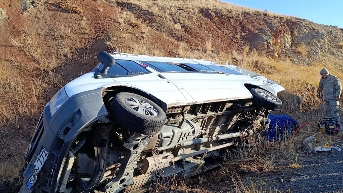 erzurum retmen servis kaza fotoraflar resimleri