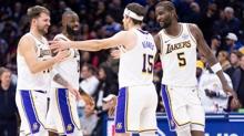 Los Angeles Lakers deplasmanda Philadelphia 76ers' yendi