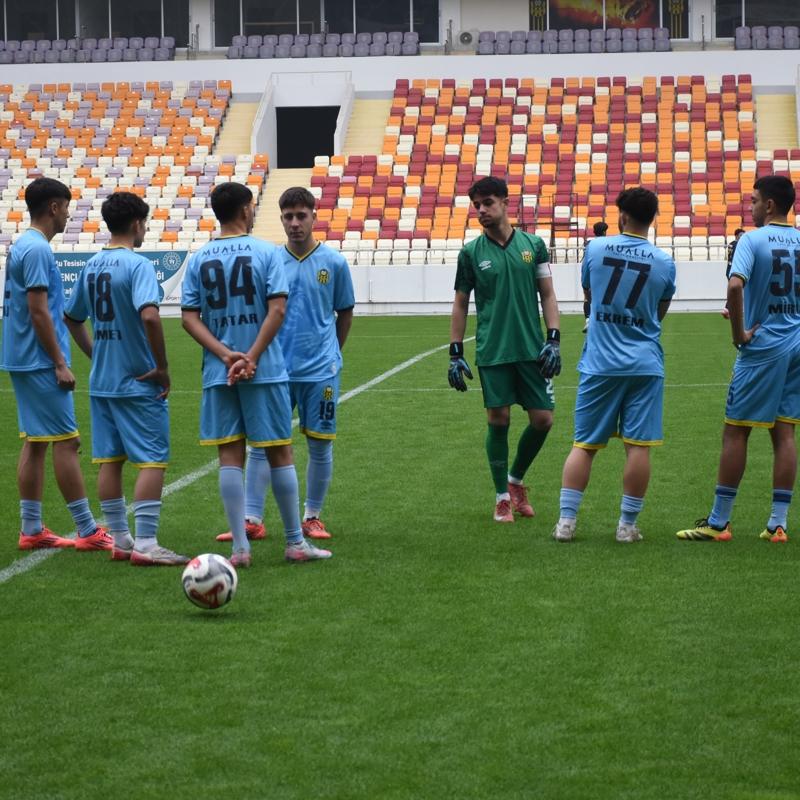 Yeni Malatyaspor malara kamaz hale geldi