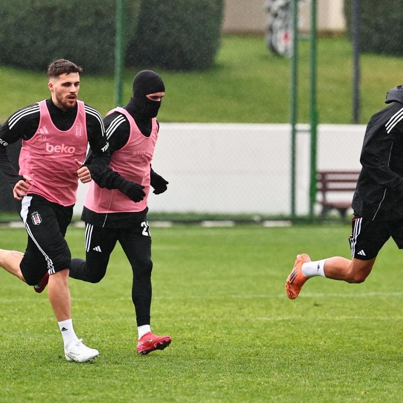 Beikta, derbi mesaisine balad