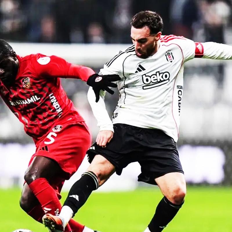 Kara Kartal zafere uamad