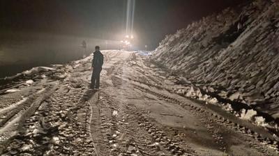 Mu kara teslim oldu... Yolda mahsur kalan 10 kii kurtarld