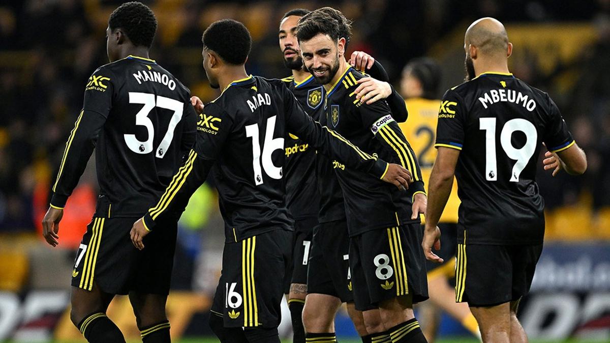 Manchester United Premier League Wolves fotoraflar resimleri