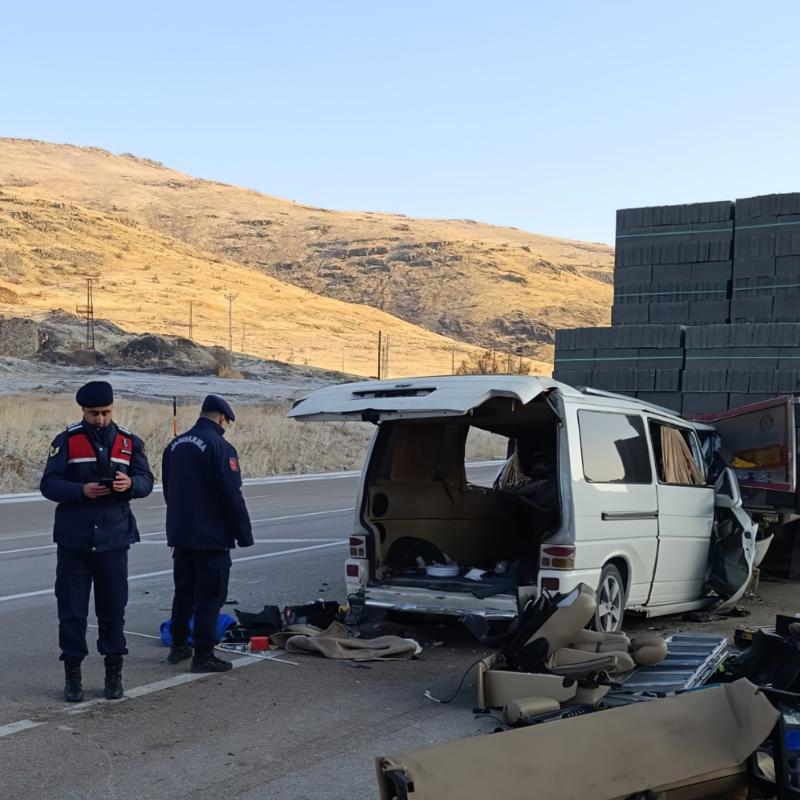 Malatya feci kaza: 3 can kayb