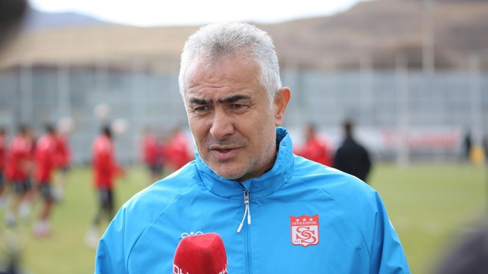 Sivasspor'da hedef net: İlk yarıyı play-off çizgisine yakın bitirmek