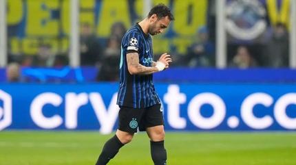 Hakan alhanolu'dan kt haber! Maa devam edemedi