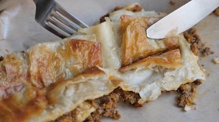 Kahvaltlk en kolay tarif: Hazr yufkadan kymal brek tarifi