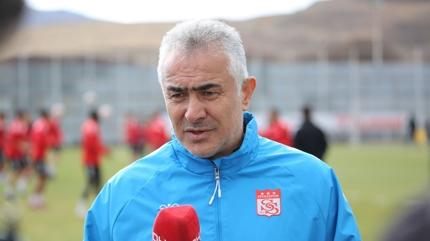Sivasspor'da hedef net: lk yary play-off izgisine yakn bitirmek