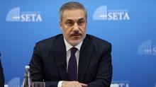 Bakan Fidan'dan terr rgt YPG'ye ak uyar: Hibir lkede iki silahl unsur olmaz