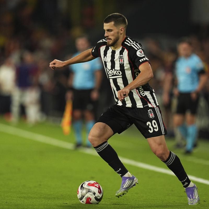 David Jurasek karar! Beikta'ta beklenen oldu