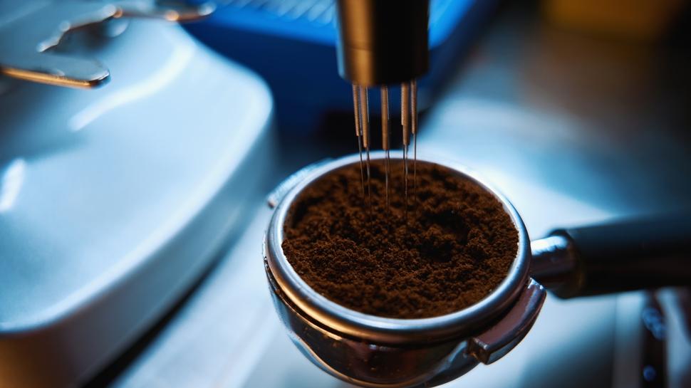 Kahve yaşlıların ağrılarını artırıyor mu? Uzmanlar araştırdı