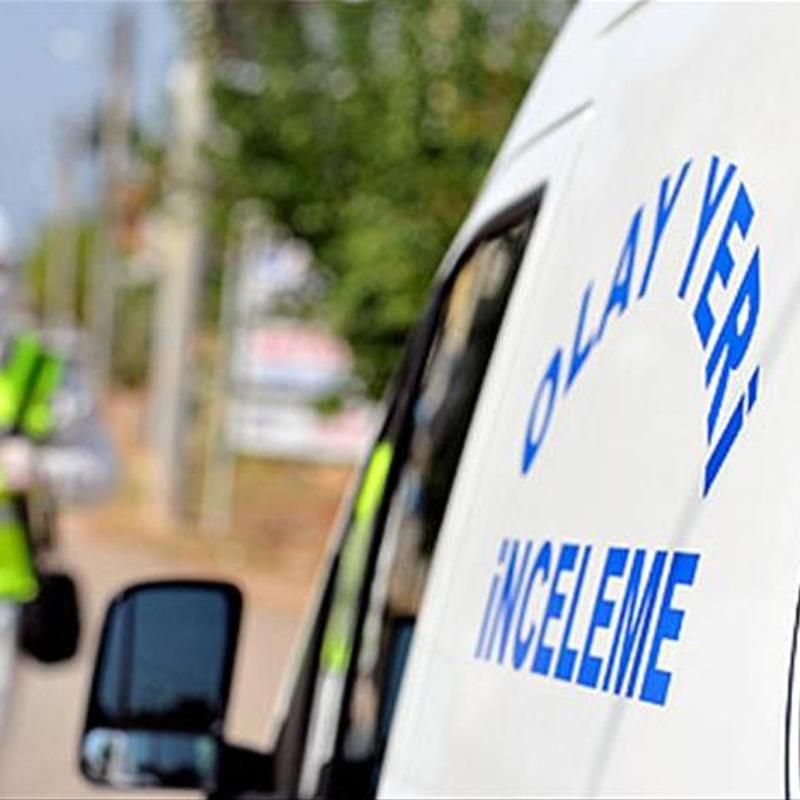 Mula'da kahreden kaza... Dede otomobille torununu ezdi