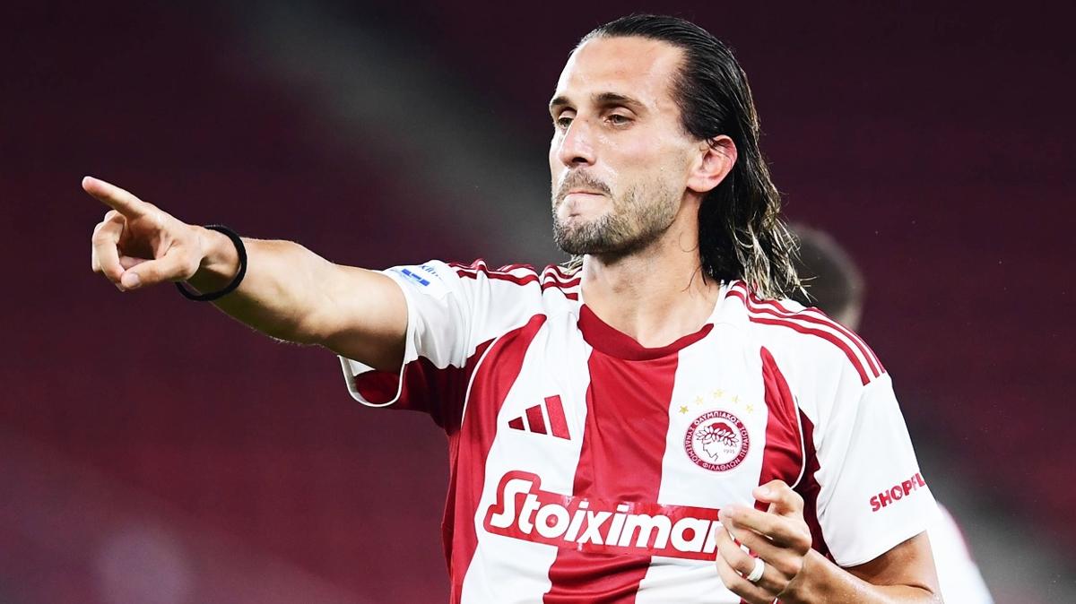 yusuf yazc transfer olymiakos yunanistan fotoraflar resimleri
