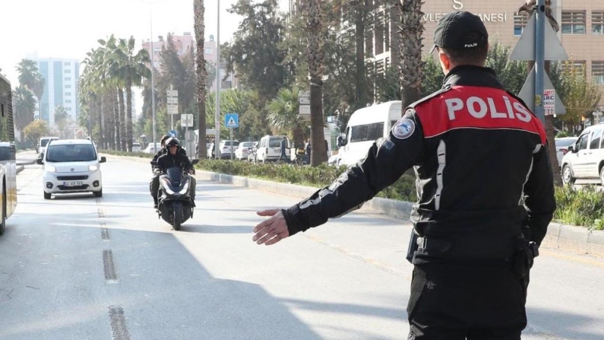 kprck kemii kr motorsiklet kaza kask nemi fotoraflar resimleri