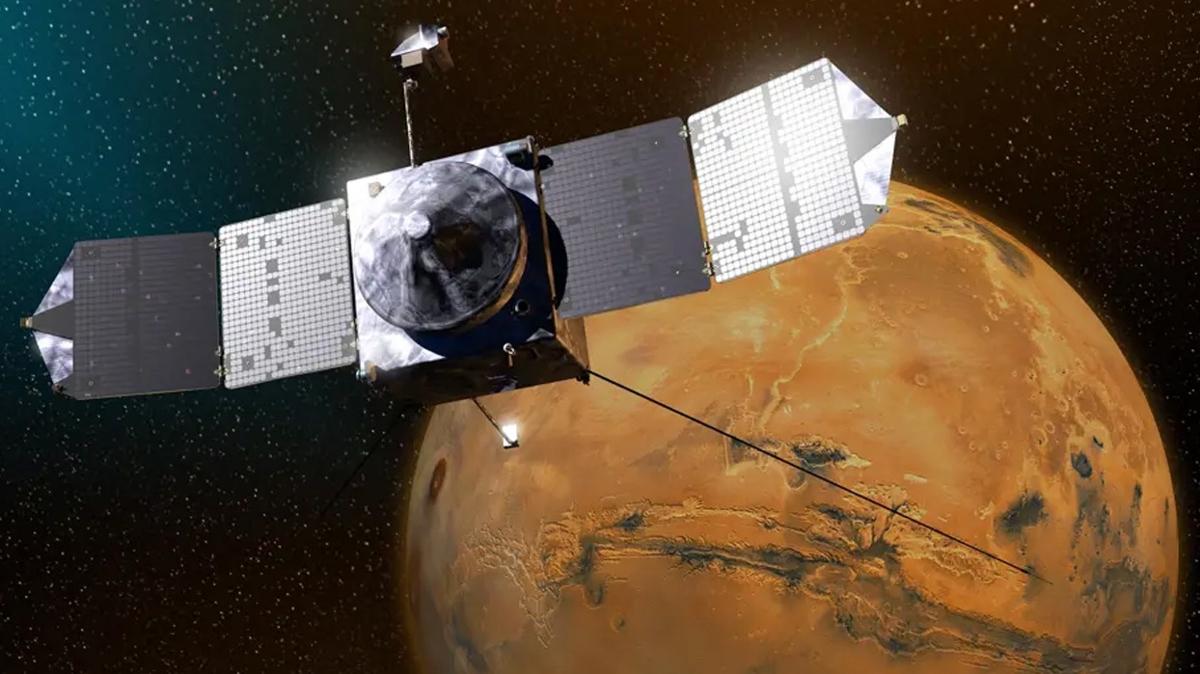 NASA  Maven  Mars atmosferi fotoraflar resimleri