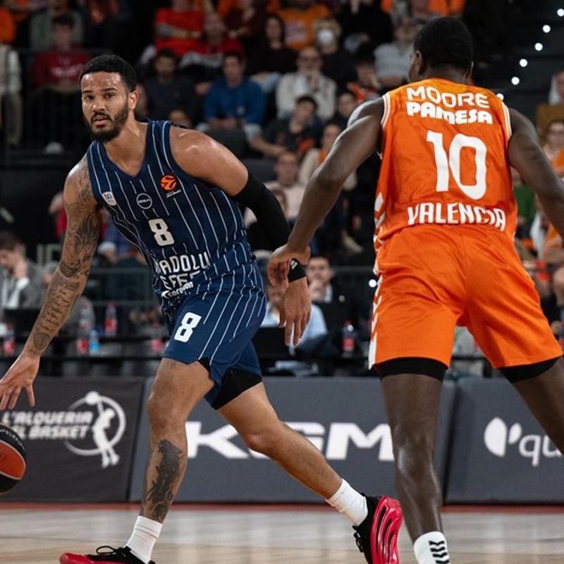Anadolu Efes, Valencia karsnda kayp