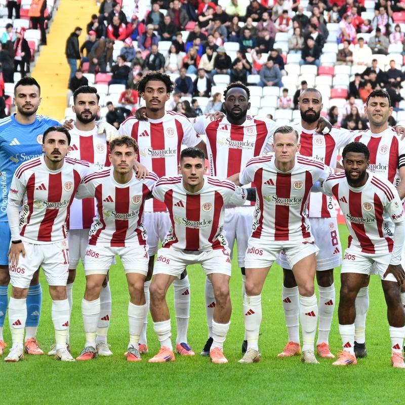 Antalyaspor evinde Galatasaray' konuk edecek