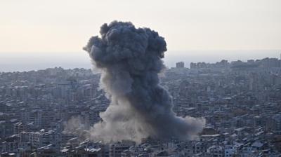 srail bir kez daha atekesi ihlal etti: Lbnan'a hava saldrs 