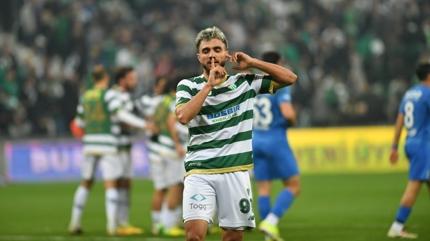 Bursaspor, 4 golle liderlii kapt!
