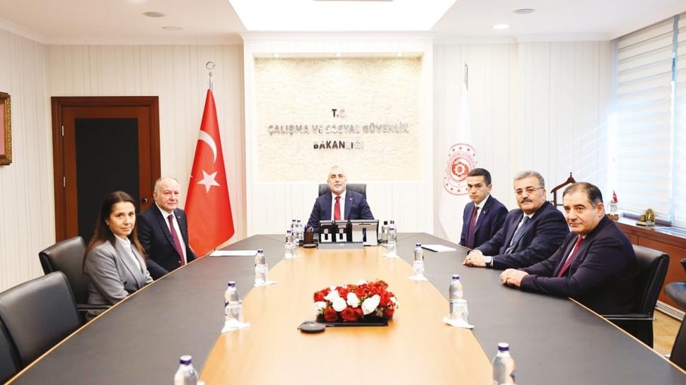 Enflasyon farkı telafi edilsin... İşçi temsilcisinin asgari ücret talebi