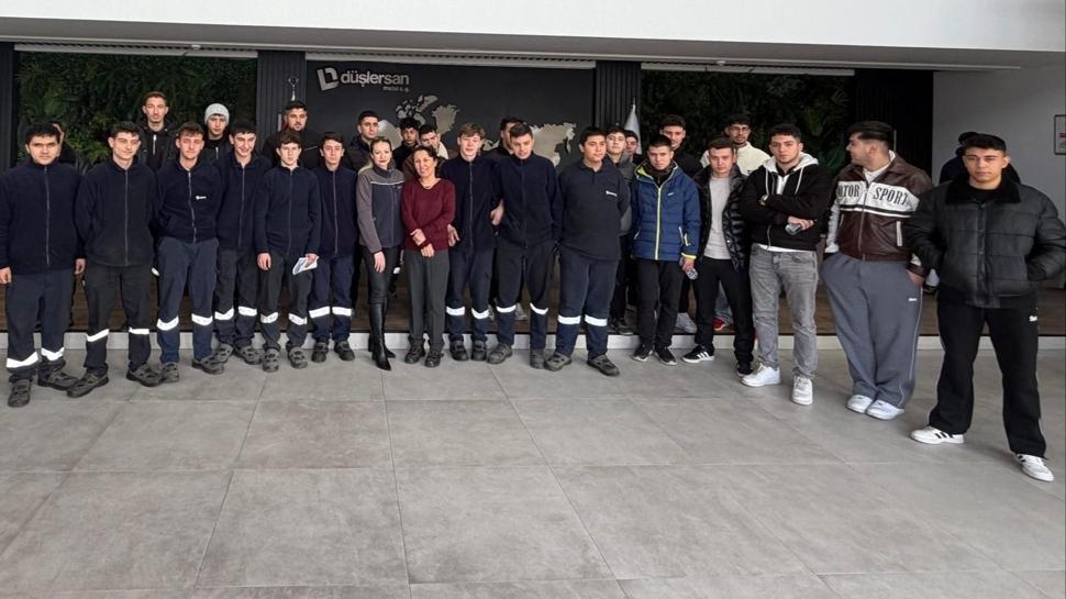 Eskişehir'de eğitim sınıf dışına taştı... Geleceğin ustaları sahada yetişiyor