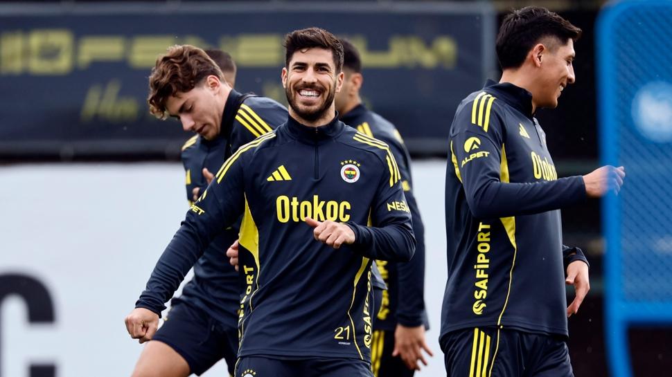 Fenerbahçe'de Konyaspor maçının mesaisi başladı