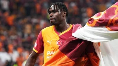 Geldi�i gibi gidiyor! Rekor rakamla g�le g�le Wilfried Singo