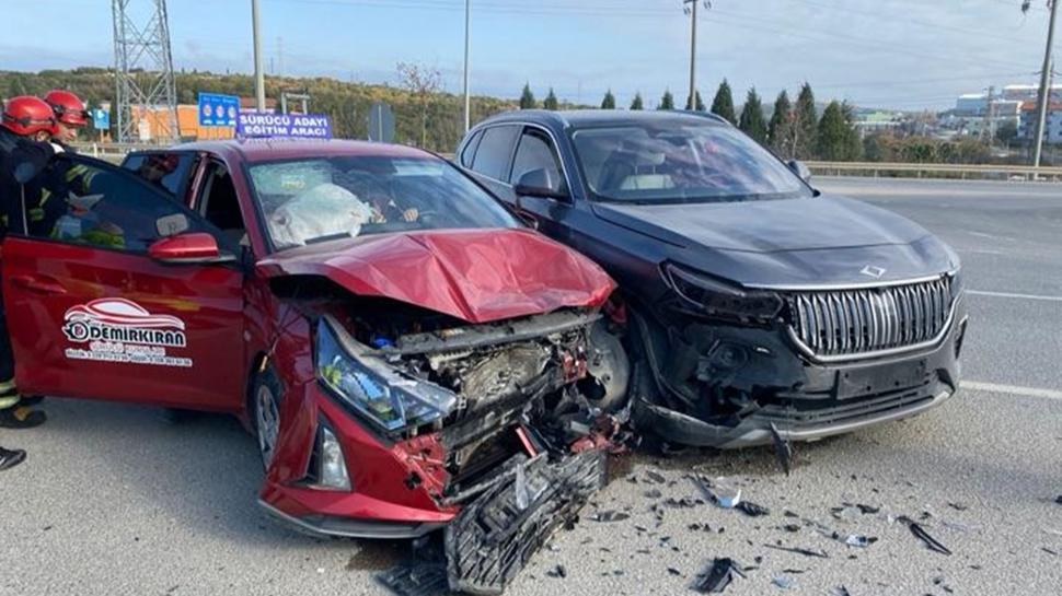 Bilecik'te trafik kazası: 4 kişi yaralandı