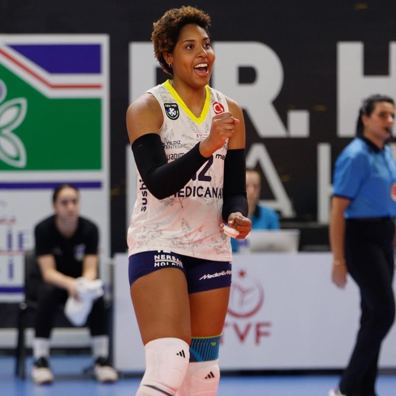 Fenerbahe Medicana deplasmanda rahat kazand!