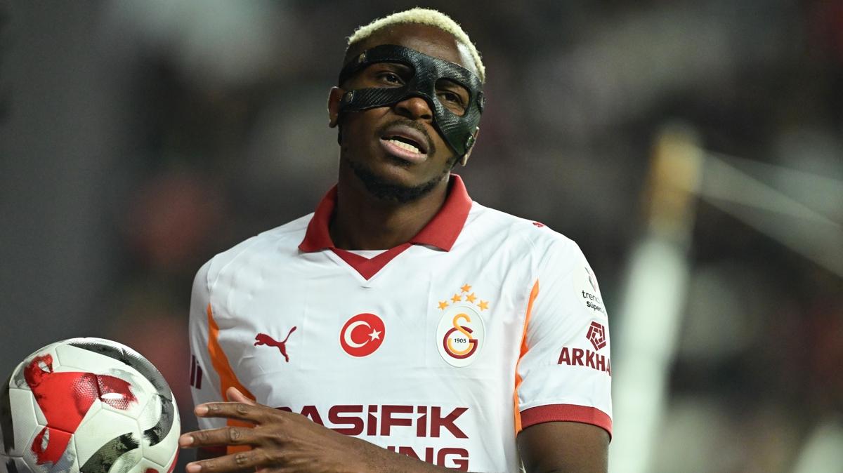 victor osimhen galatasaray transfer foto�raflar� resimleri