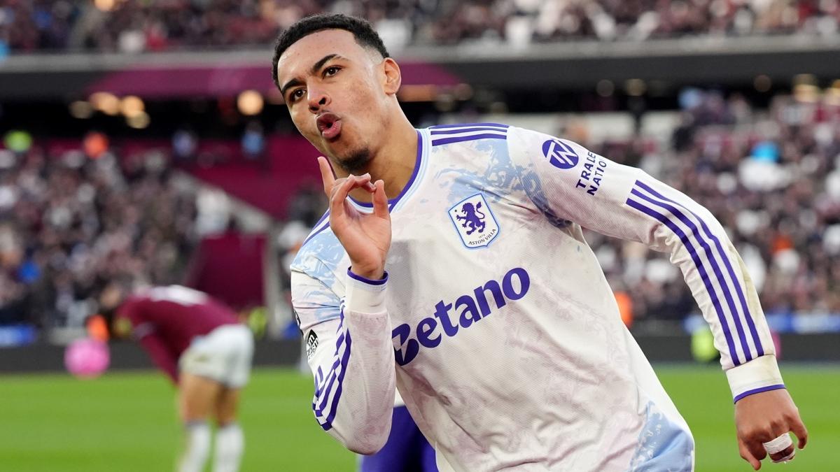 Aston Villa West Ham United Premier Lig galibiyet Premier Lig Galibiyet foto�raflar� resimleri