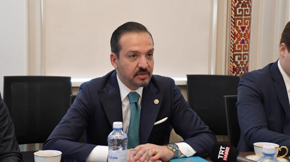 AK Parti'li Zorlu: Dilimiz sadece iletişim aracı değil, uygarlık değeridir