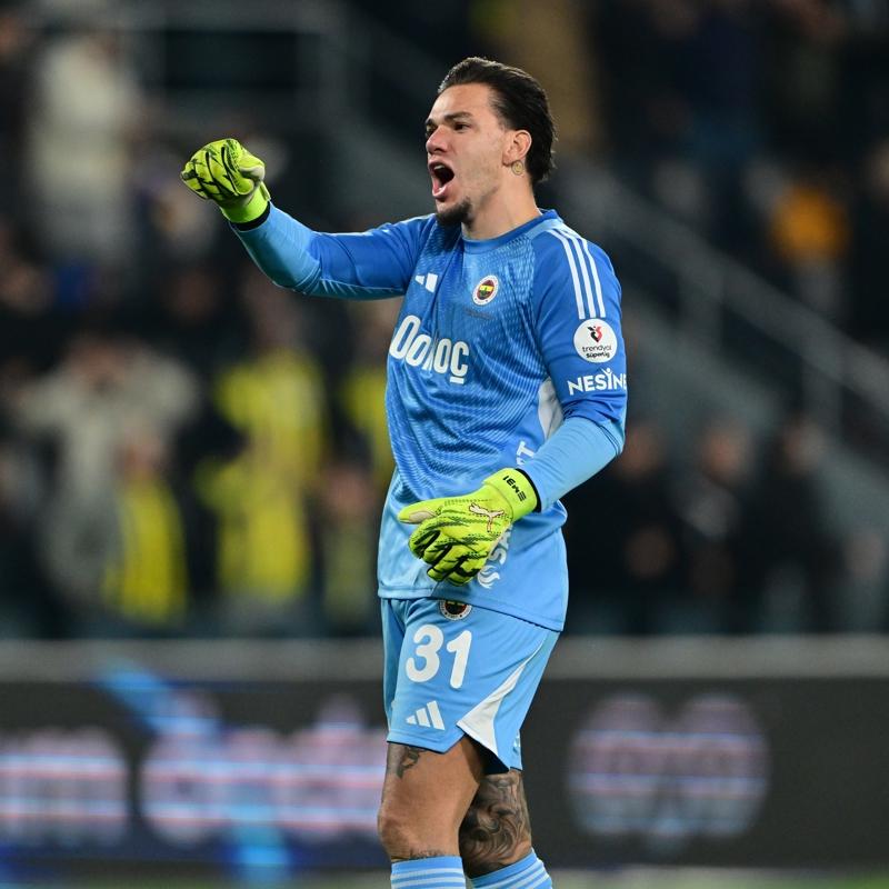 Ederson: Her zaman tak�ma yard�m etmek i�in sahaday�m