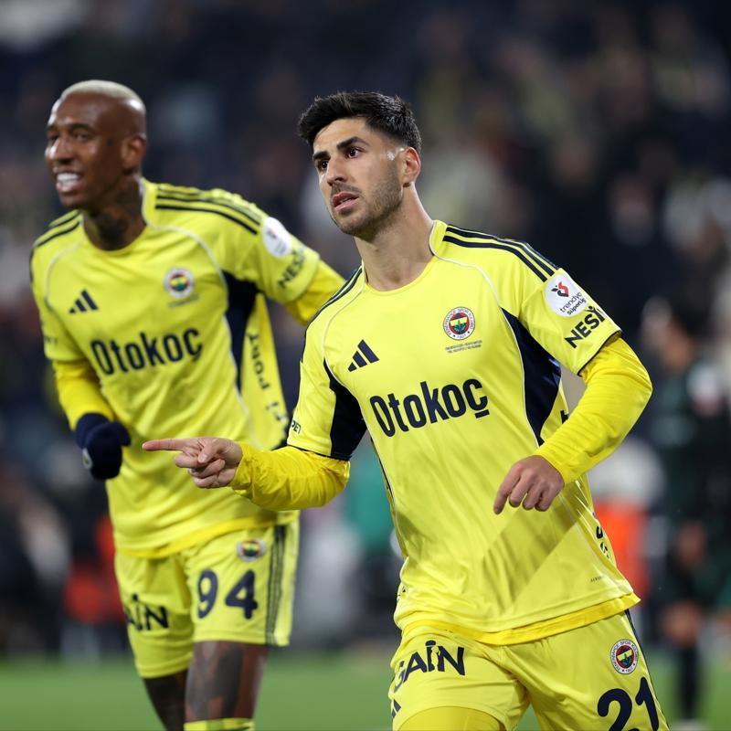 Marco Asensio gol say�s�n� 7'ye y�kseltti