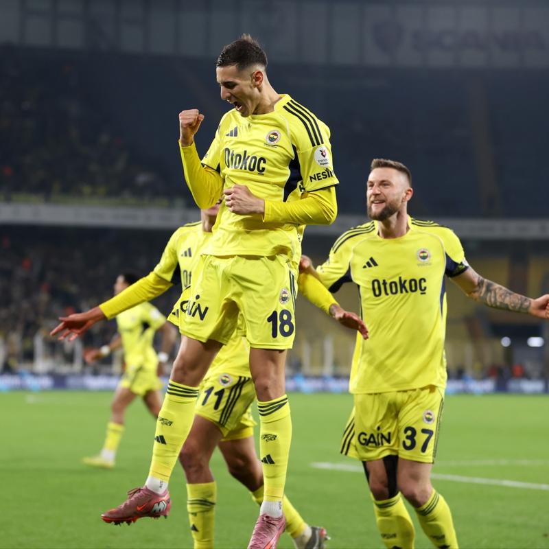 Mert M�ld�r bu sezon golle tan��t�