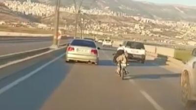 Trafik güvenliğini hiçe saydı: Tehlikeli sürüş kamerada