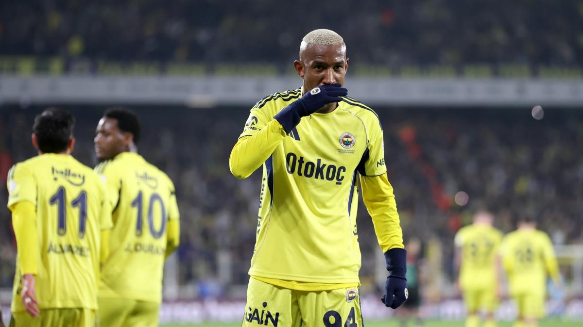 Anderson Talisca  Konyaspor ma��  iyi performans foto�raflar� resimleri