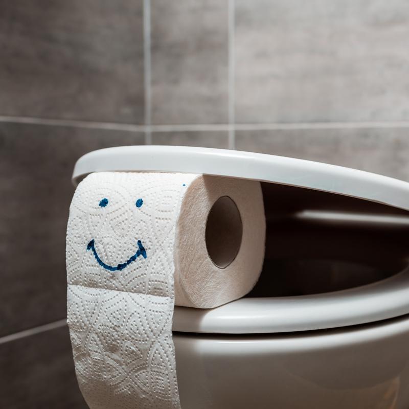 Bu oturu� kab�zl��� tetikliyor: Ba��rsaklar� d���mleyen o al��kanl�k