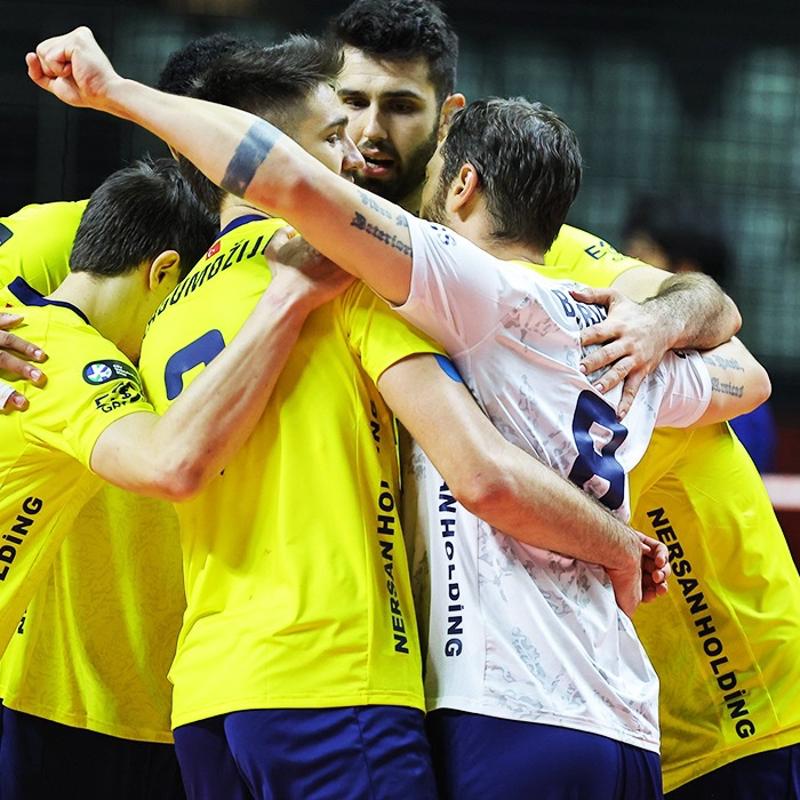 Fenerbah�e Medicana, Akku� Belediyespor kar��s�nda set vermeden kazand�