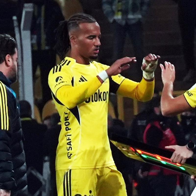 Fenerbah�e'den sakatl�k a��klamas�! Archie Brown'dan k�t� haber