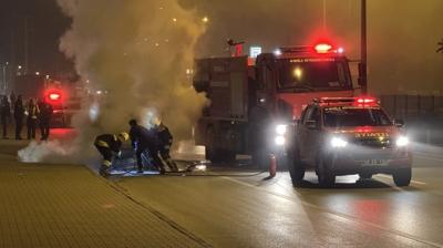 Mu�la'da seyir halindeki otomobil alev ald�