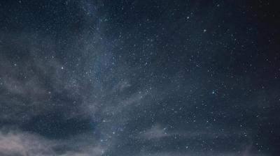 Yıldız çevresindeki disk yapısı devasa bir dışgezegenin varlığını gösteriyor