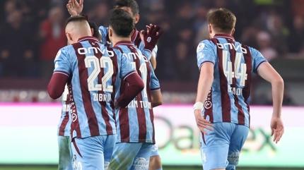 Trabzonspor kupada sahne al�yor! Papara Park'ta rakip Alanyaspor