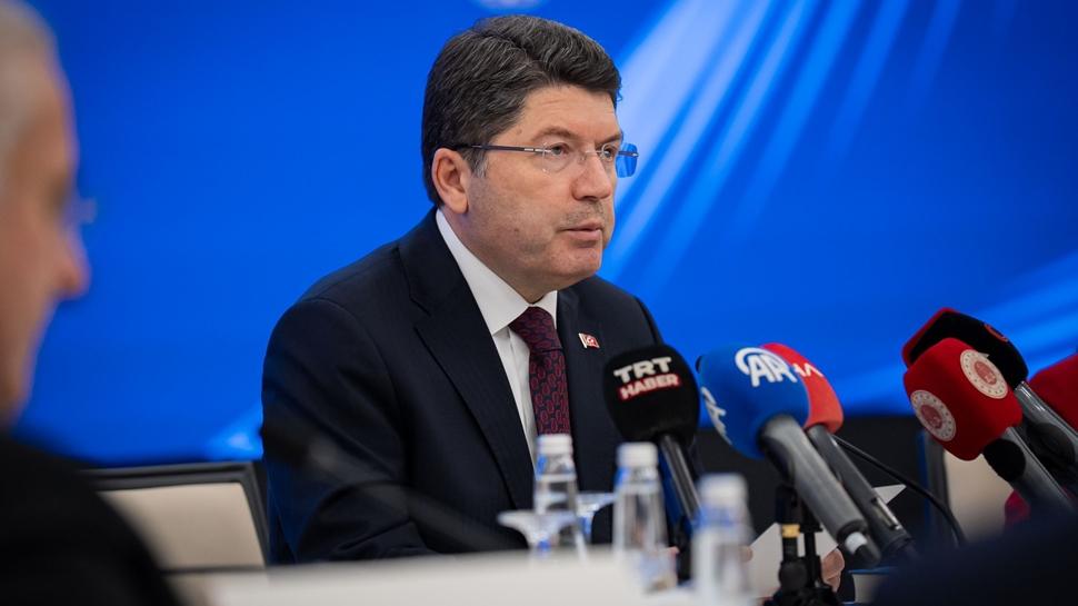 Bakan Tunç'tan 17-25 Aralık tepkisi: Kirli senaryoları tarihin çöp sepetine attık