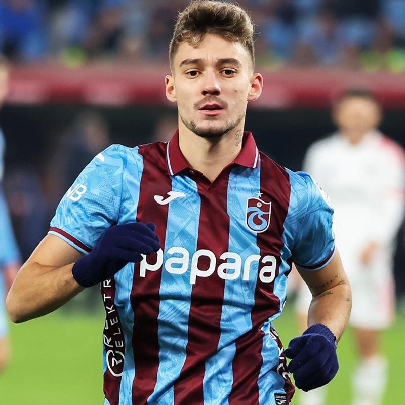 Be�ikta�'tan Trabzonspor'a Ernest Mu�i yan�t�! 'Mukavelede ne yaz�yorsa o'