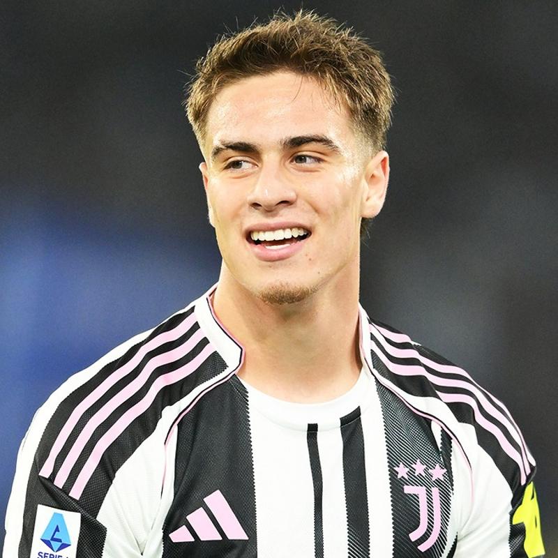 Kenan Y�ld�z belirsizli�i b�y�yor! D�nya devleri d��meye bast�