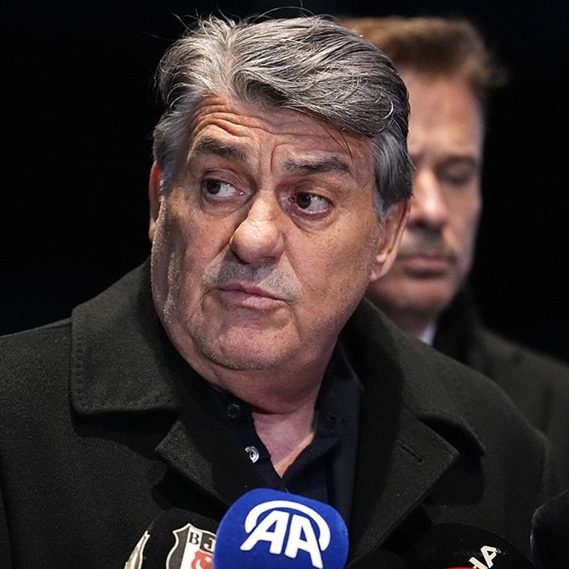 Serdal Adal�'dan sert a��klama! �O koltuklar� i�gal etmeyin�