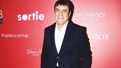 Yapay zeka m�zi�i ele ge�irdi