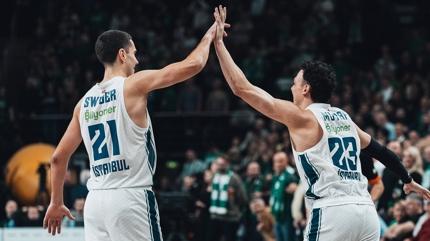 Anadolu Efes'ten Litvanya deplasman�nda kritik galibiyet